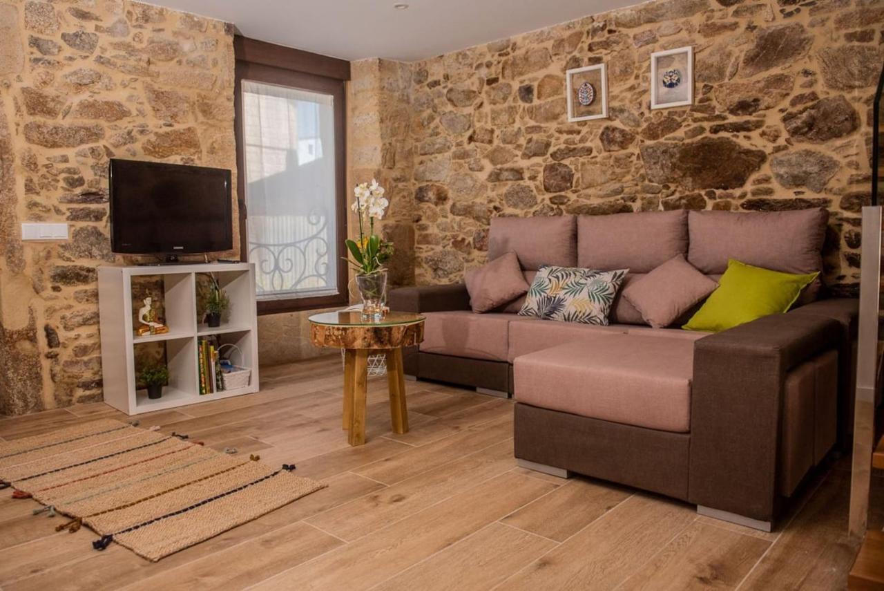 Villa Casa Brétema en 1ª línea de playa à Boiro Extérieur photo