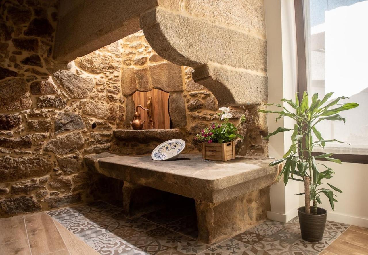 Villa Casa Brétema en 1ª línea de playa à Boiro Extérieur photo