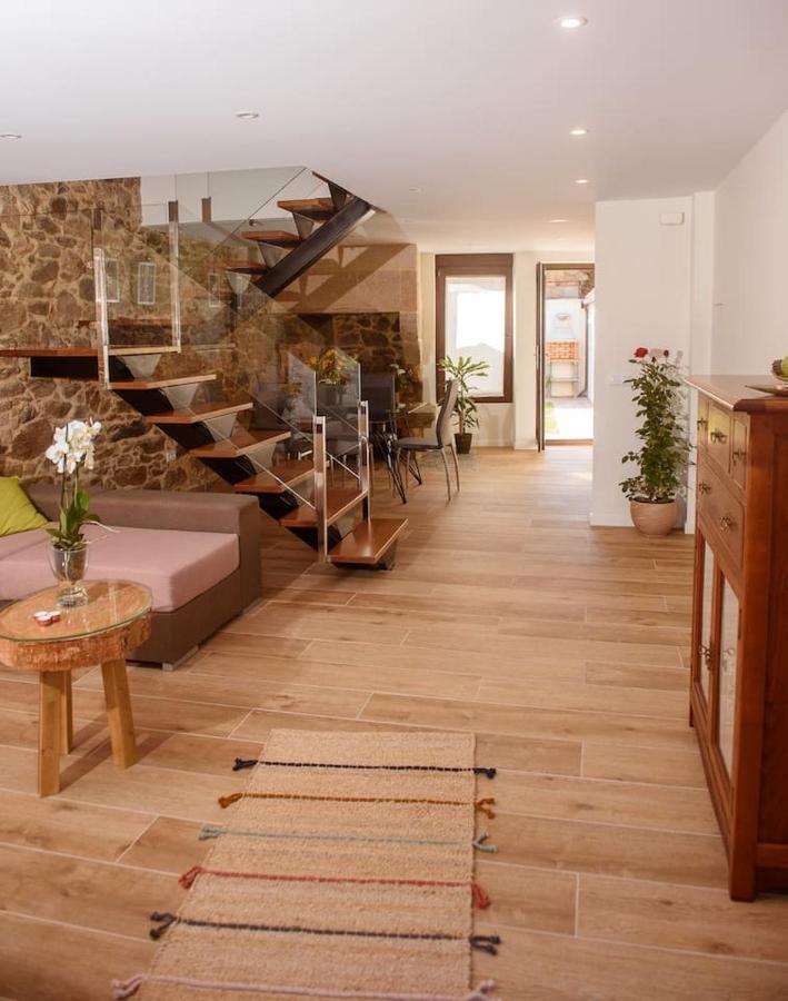 Villa Casa Brétema en 1ª línea de playa à Boiro Extérieur photo