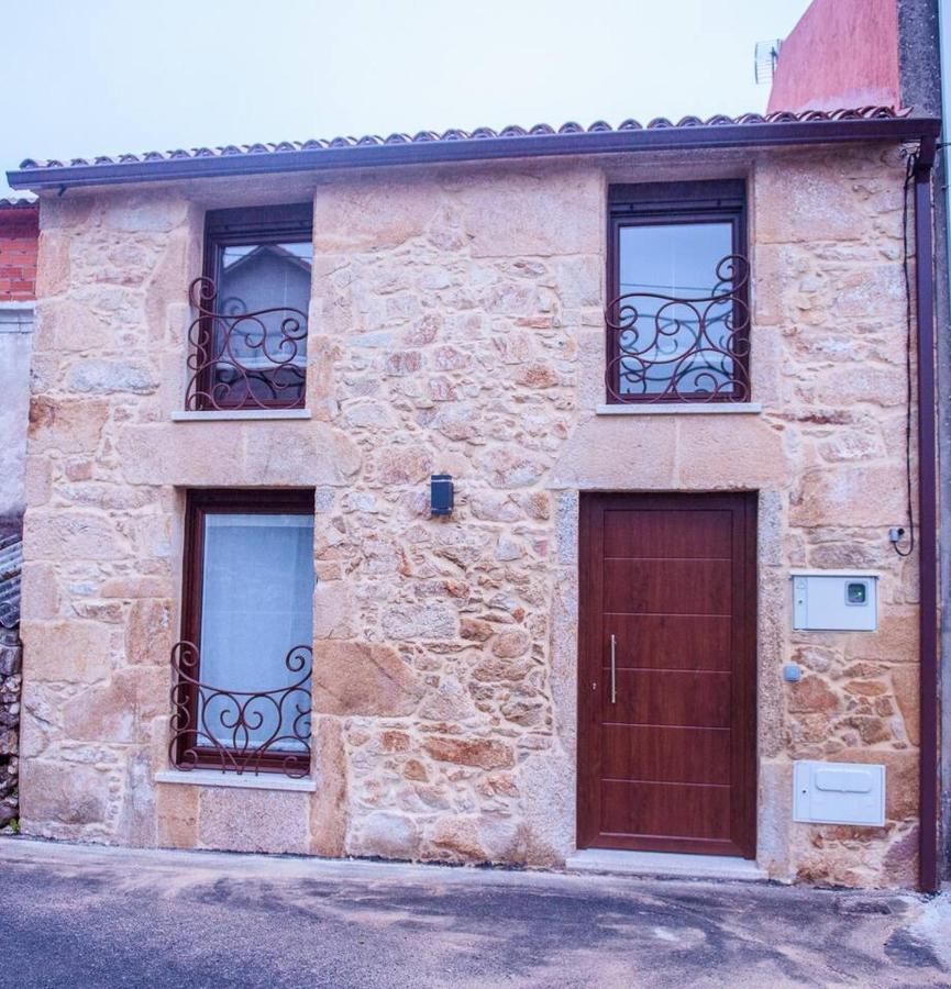 Villa Casa Brétema en 1ª línea de playa à Boiro Extérieur photo